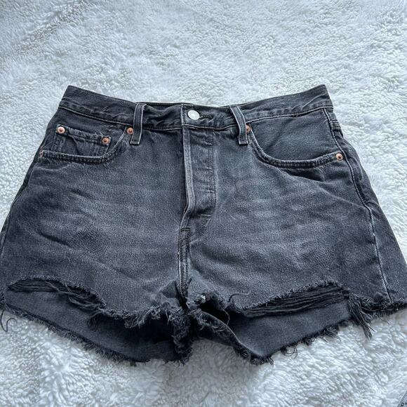 Levi's Pants - Levi’s Women’s Black‎ 501 Shorts In Sz 29